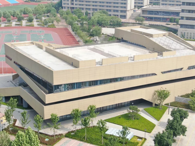 چرا یک ساختمان فولادی مدرسه را برای پروژه بعدی پردیس خود انتخاب کنید؟